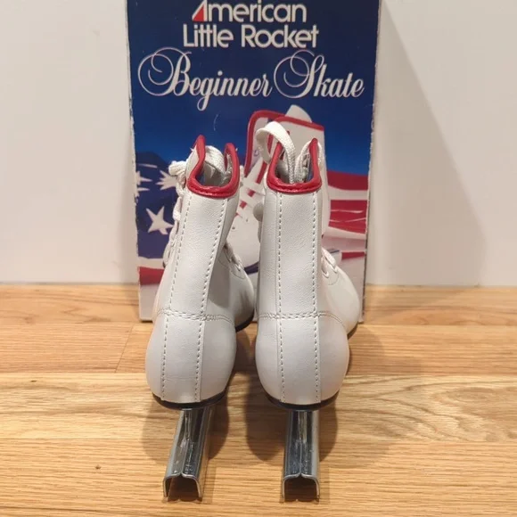 American Little Rocket Beginner Ice skates - Picture 3 of 5
